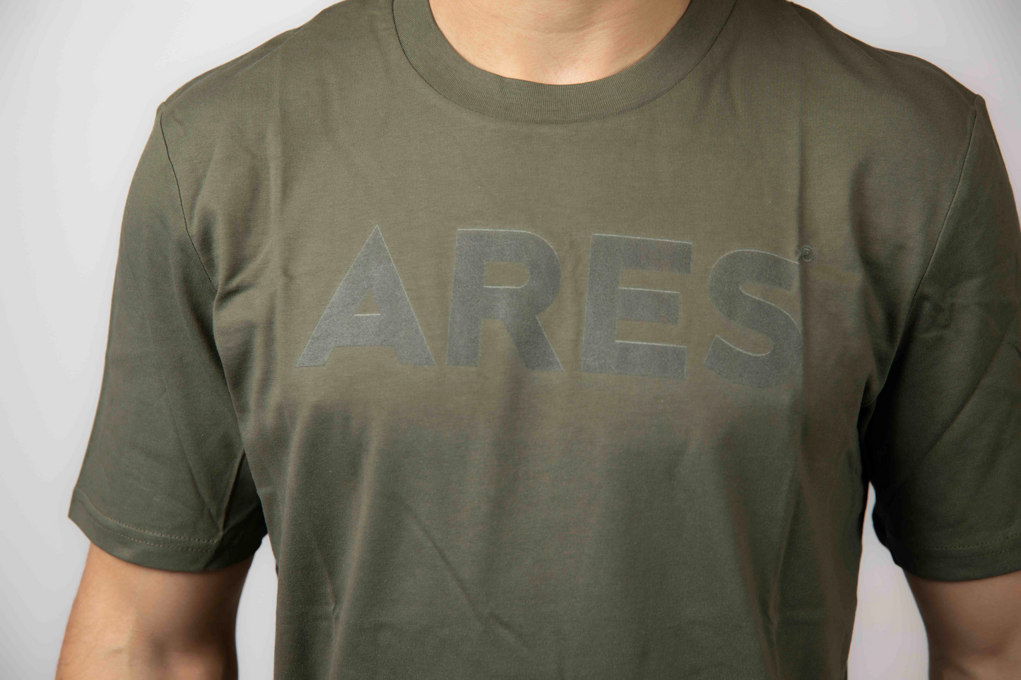 CAMISETA BÁSICA ECO "SHIELD"